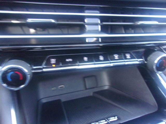 2024 Chevrolet Traverse AWD LT