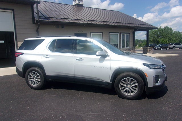 2022 Chevrolet Traverse LT Cloth