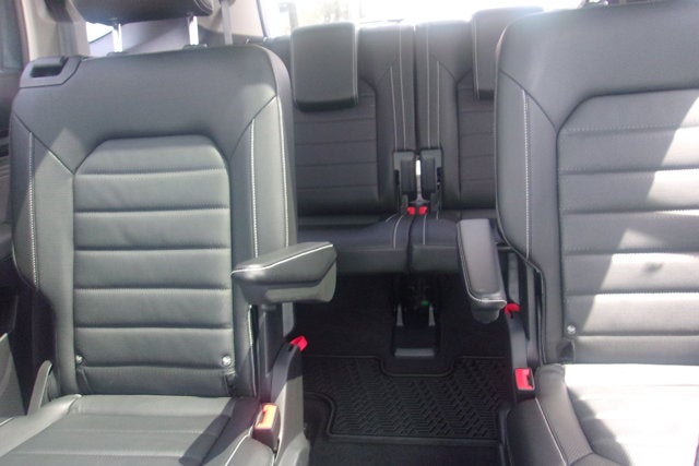 2023 Volkswagen Atlas 3.6L V6 SEL Premium R-Line
