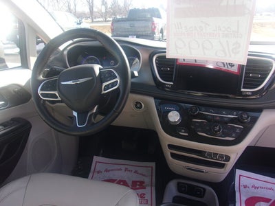 2021 Chrysler Pacifica Touring L