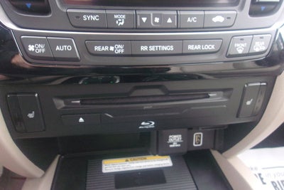 2022 Honda Pilot Touring 7-Passenger