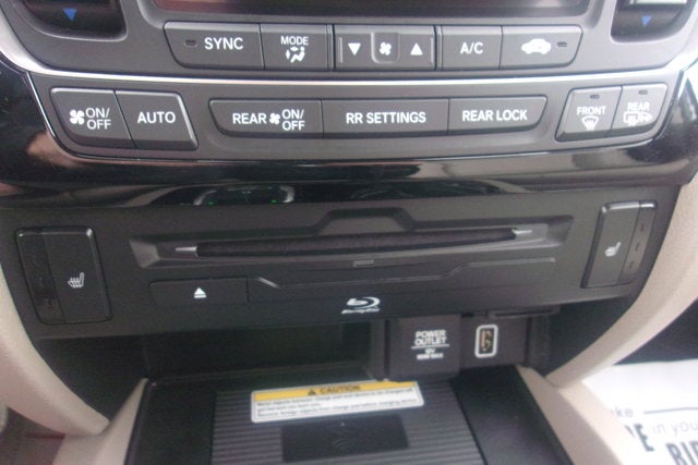2022 Honda Pilot Touring 7-Passenger