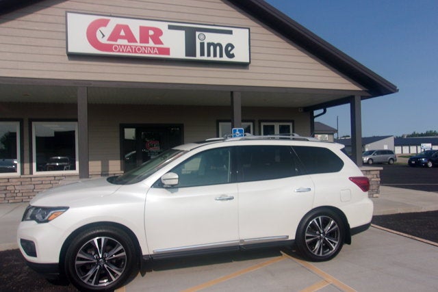 2017 Nissan Pathfinder Platinum