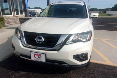 2017 Nissan Pathfinder Platinum