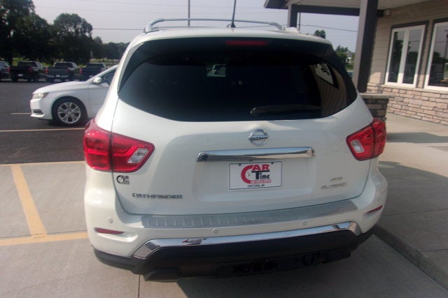 2017 Nissan Pathfinder Platinum