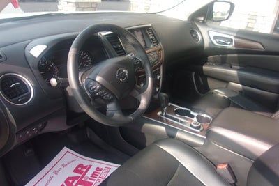 2017 Nissan Pathfinder Platinum