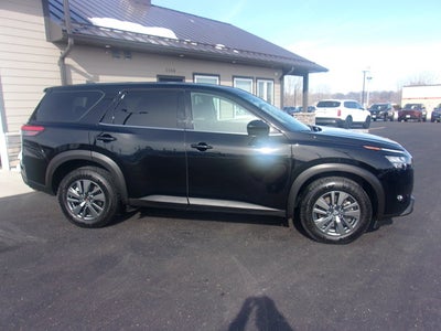 2024 Nissan Pathfinder S