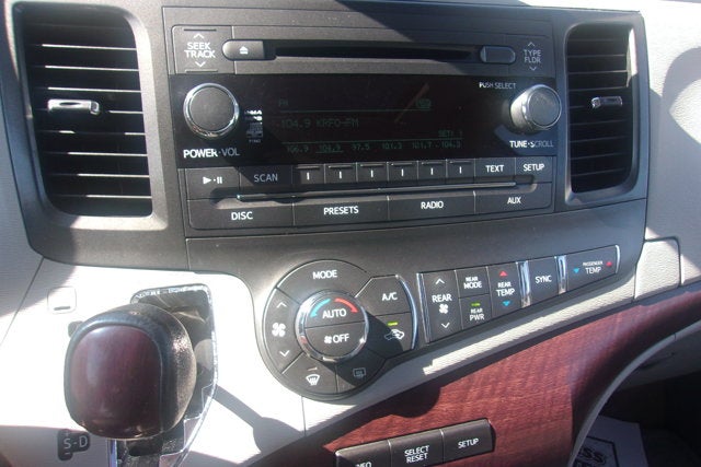 2013 Toyota Sienna Ltd