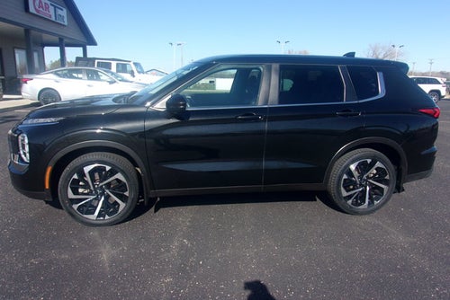 2022 Mitsubishi Outlander ES